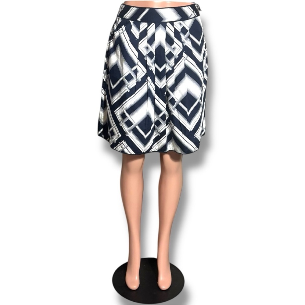 Talbots Black and White Geometric Pattern High Waist Knee Length A-Line Skirt